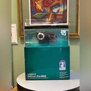 Logitech Webcam Pro 9000 - NIB